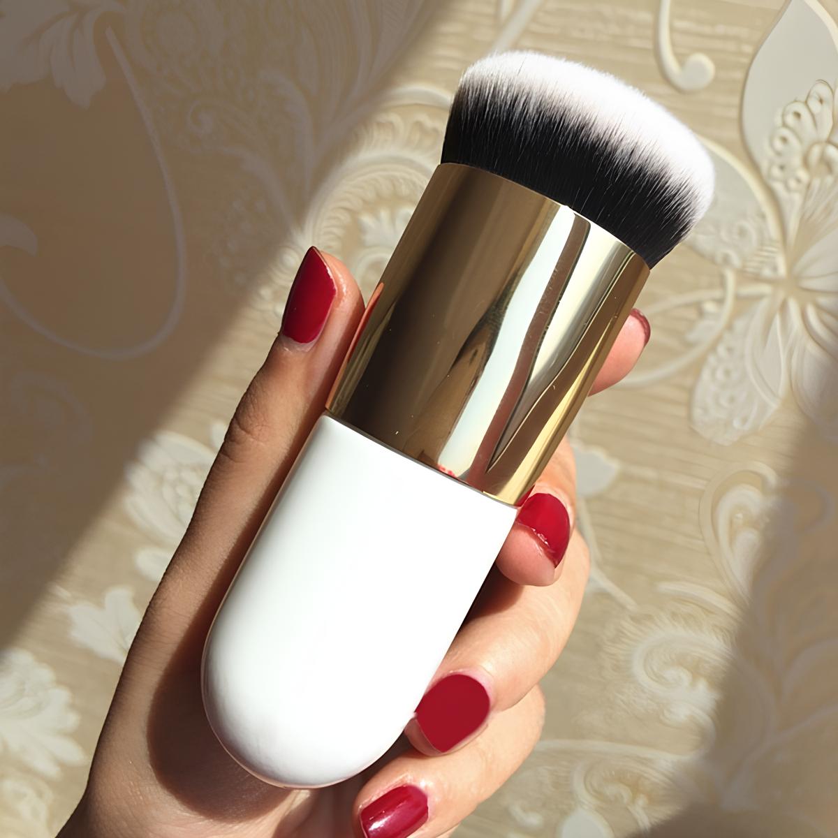 PrettyShade™ Makeup Brush
